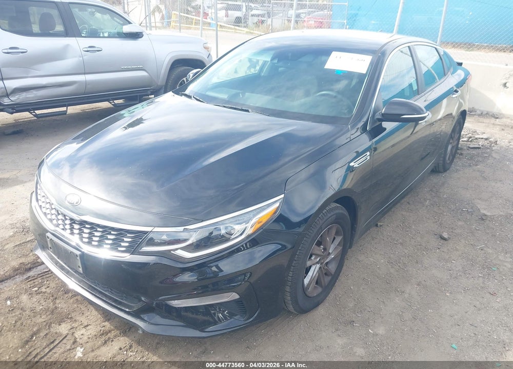 2019 KIA OPTIMA LX VIN: 5XXGT4L32KG341369