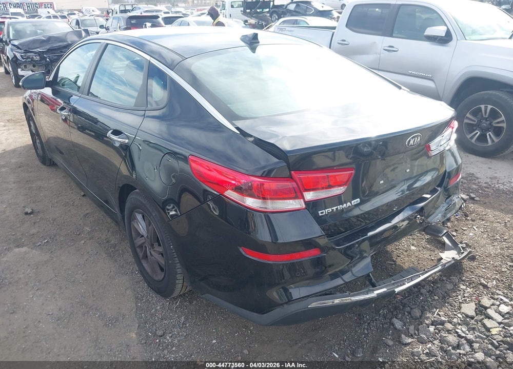 2019 KIA OPTIMA LX VIN: 5XXGT4L32KG341369