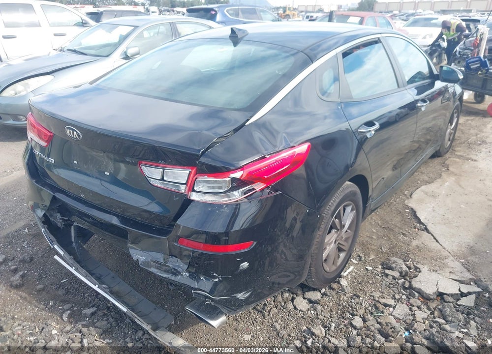 2019 KIA OPTIMA LX VIN: 5XXGT4L32KG341369