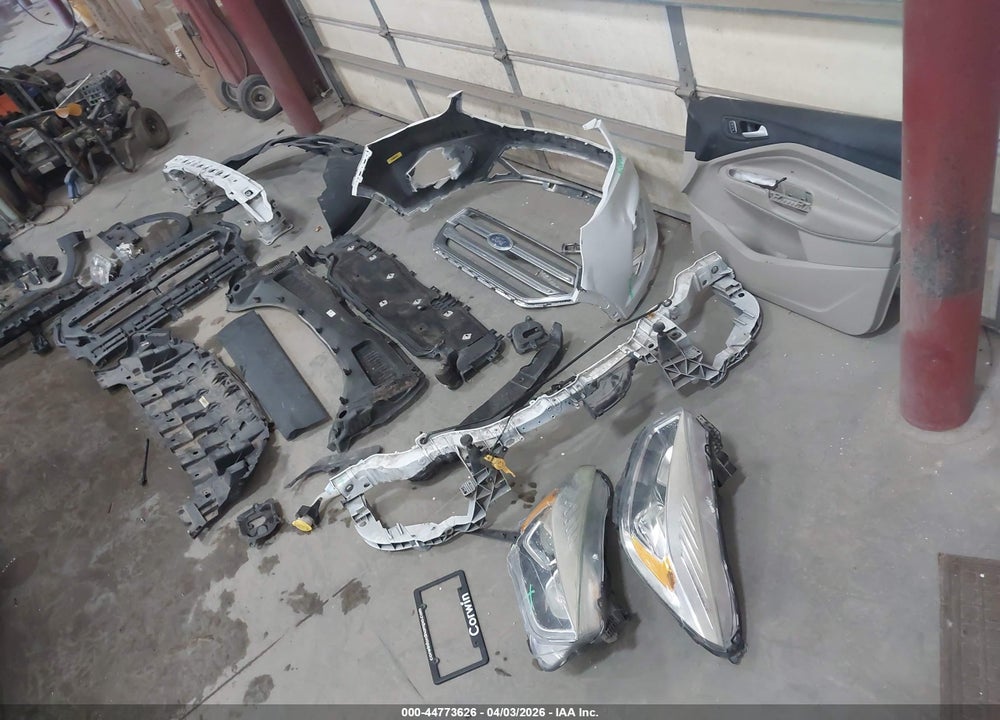 2017 FORD ESCAPE SE VIN: 1FMCU9G91HUB02935