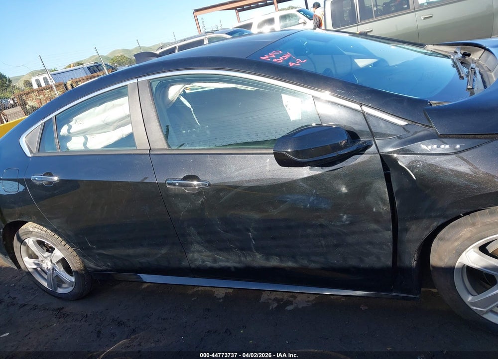 2017 CHEVROLET VOLT LT VIN: 1G1RC6S5XHU102042