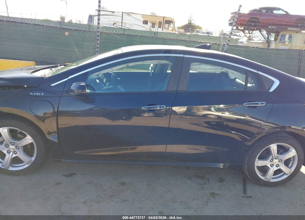 2017 CHEVROLET VOLT LT VIN: 1G1RC6S5XHU102042