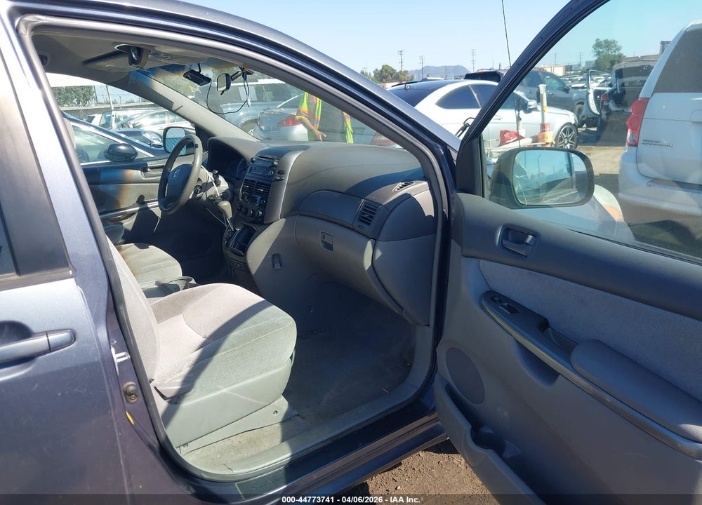 2006 TOYOTA SIENNA CE VIN: 5TDZA23C46S506376