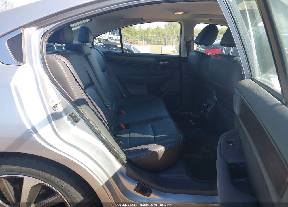 2016 SUBARU LEGACY 2.5I LIMITED VIN: 4S3BNBN67G3010617