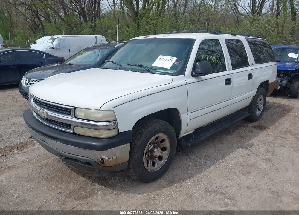2001 CHEVROLET SUBURBAN 1500 LS VIN: 1GNFK16T71J281244