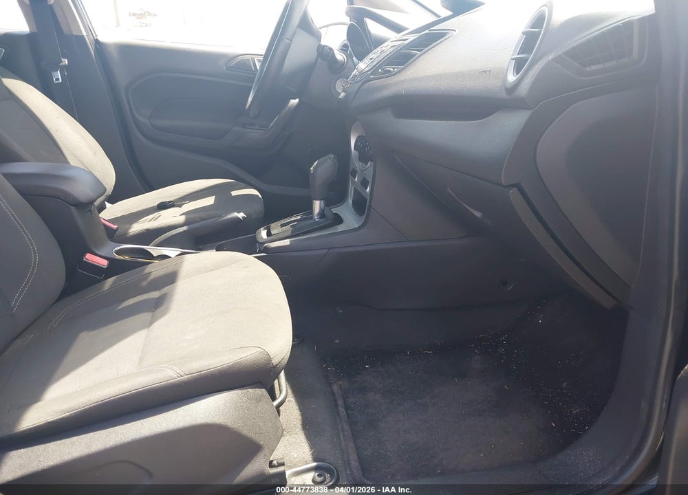 2015 FORD FIESTA SE VIN: 3FADP4EJ1FM211449