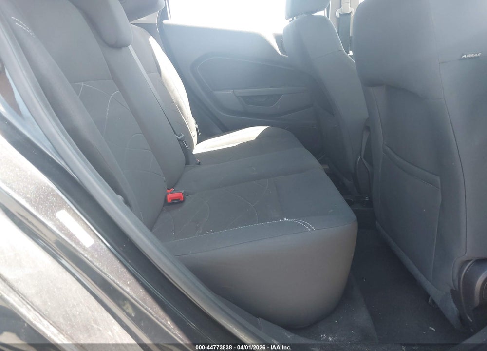 2015 FORD FIESTA SE VIN: 3FADP4EJ1FM211449