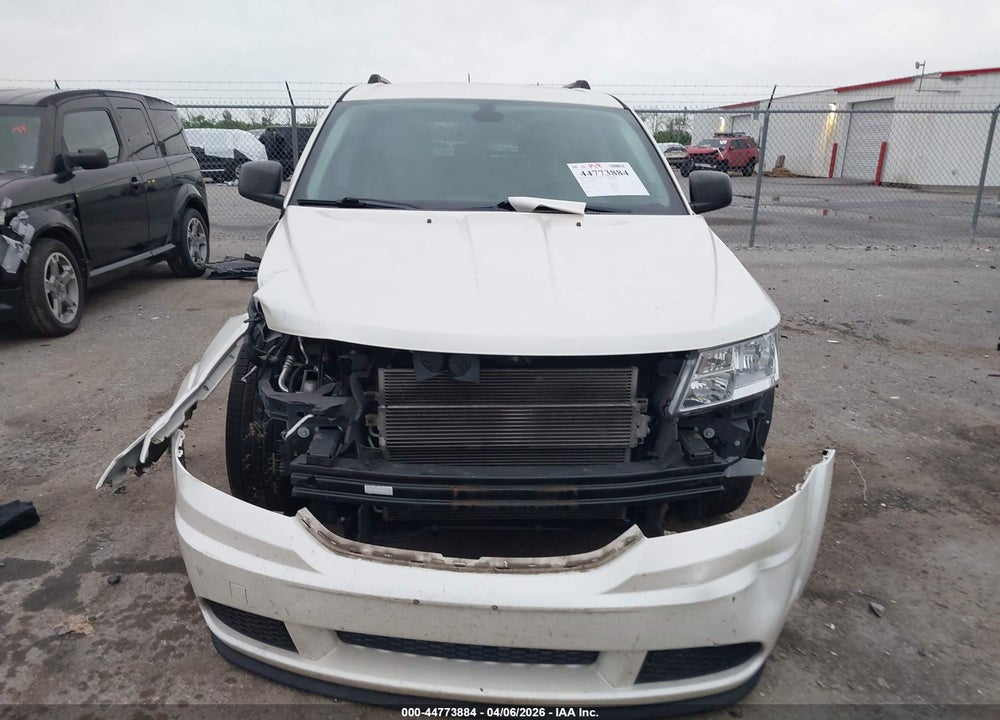 2018 DODGE JOURNEY SE VIN: 3C4PDCAB1JT443251