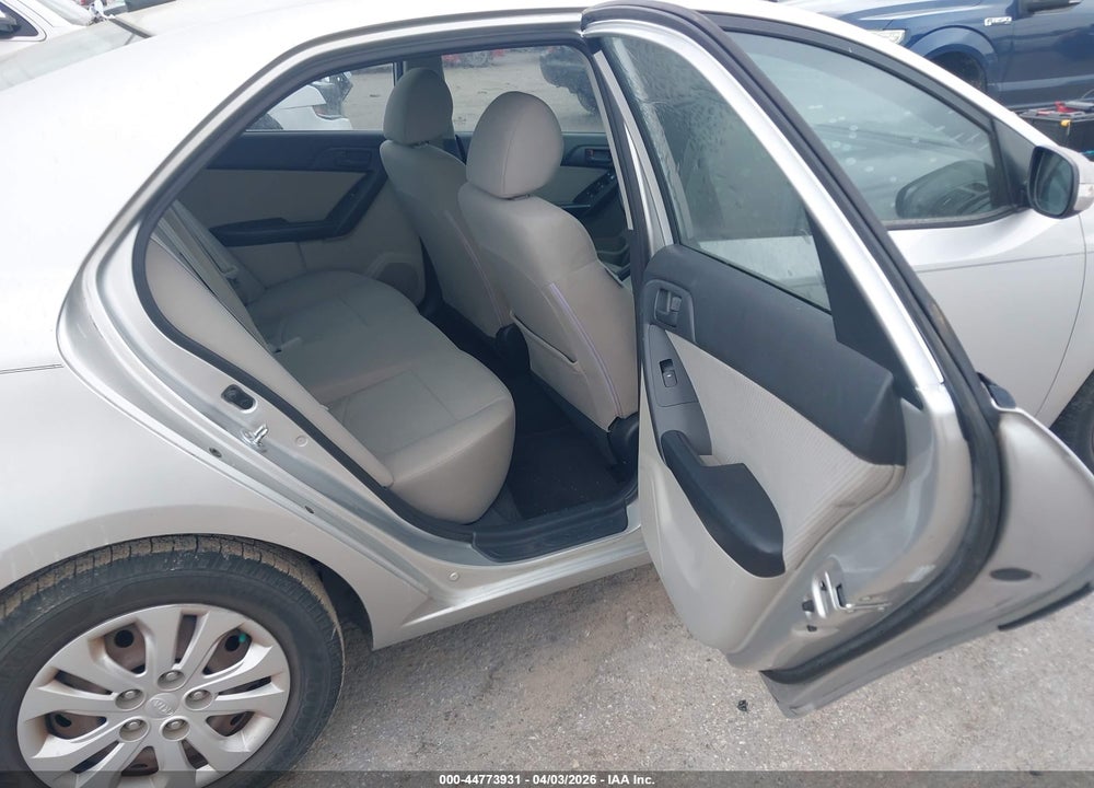 2010 KIA FORTE EX VIN: KNAFU4A21A5844314