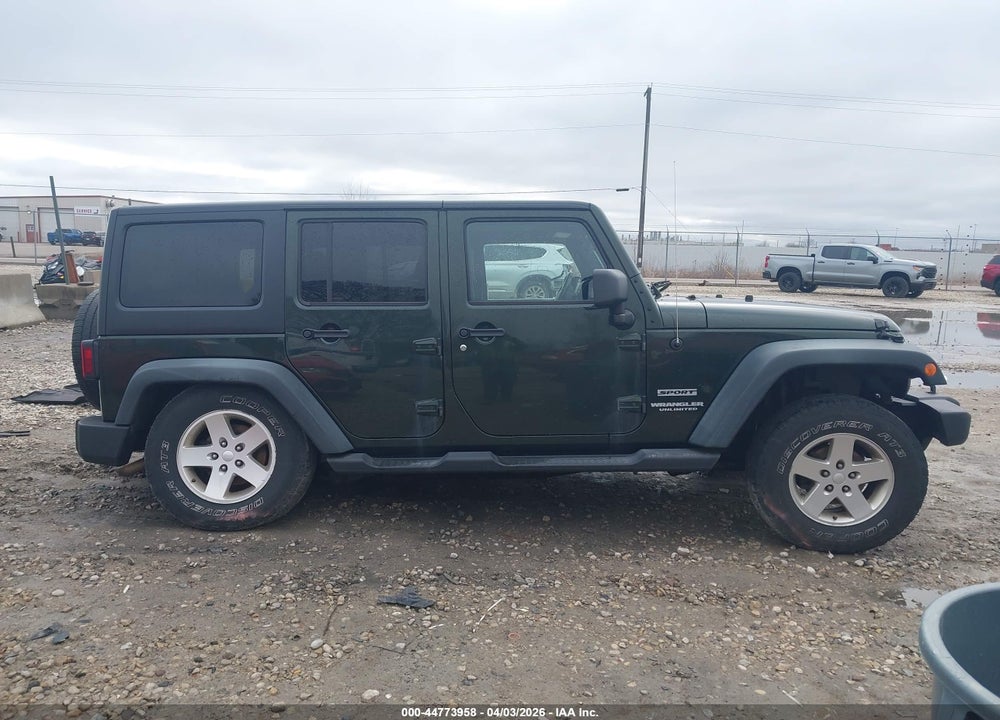 2011 JEEP WRANGLER UNLIMITED SPORT VIN: 1J4BA3H13BL516384