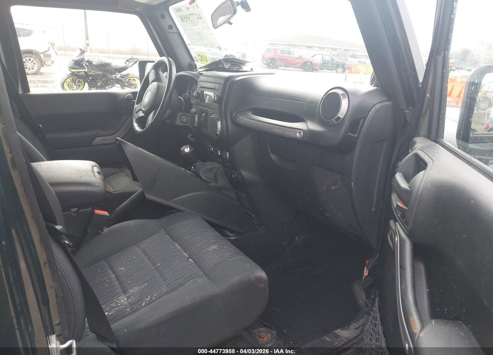2011 JEEP WRANGLER UNLIMITED SPORT VIN: 1J4BA3H13BL516384
