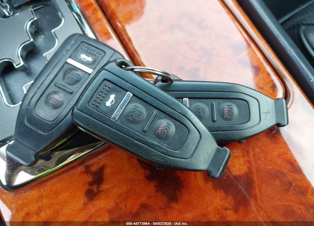 2005 LEXUS LS 430 VIN: JTHBN36F050178939