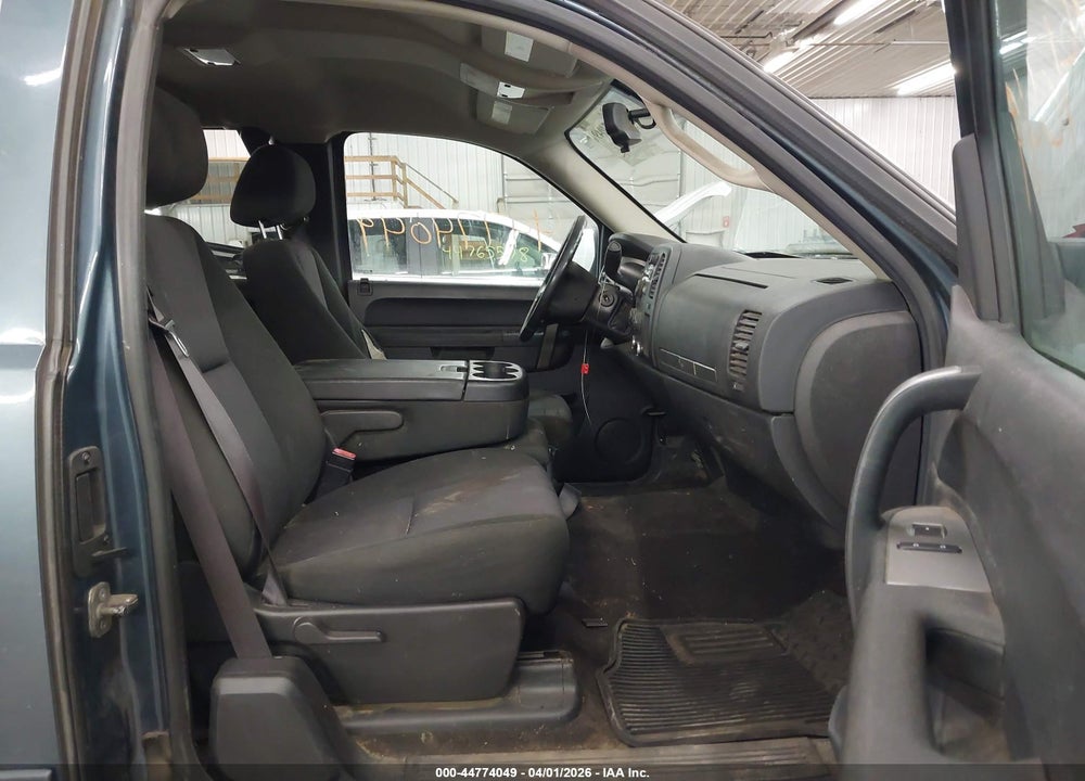 2012 CHEVROLET SILVERADO 1500 LT VIN: 1GCRKSEAXCZ335376