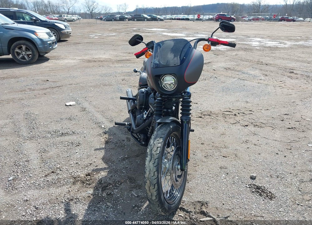 2018 HARLEY-DAVIDSON FXBB STREET BOB VIN: 1HD1YJJ12JC042081