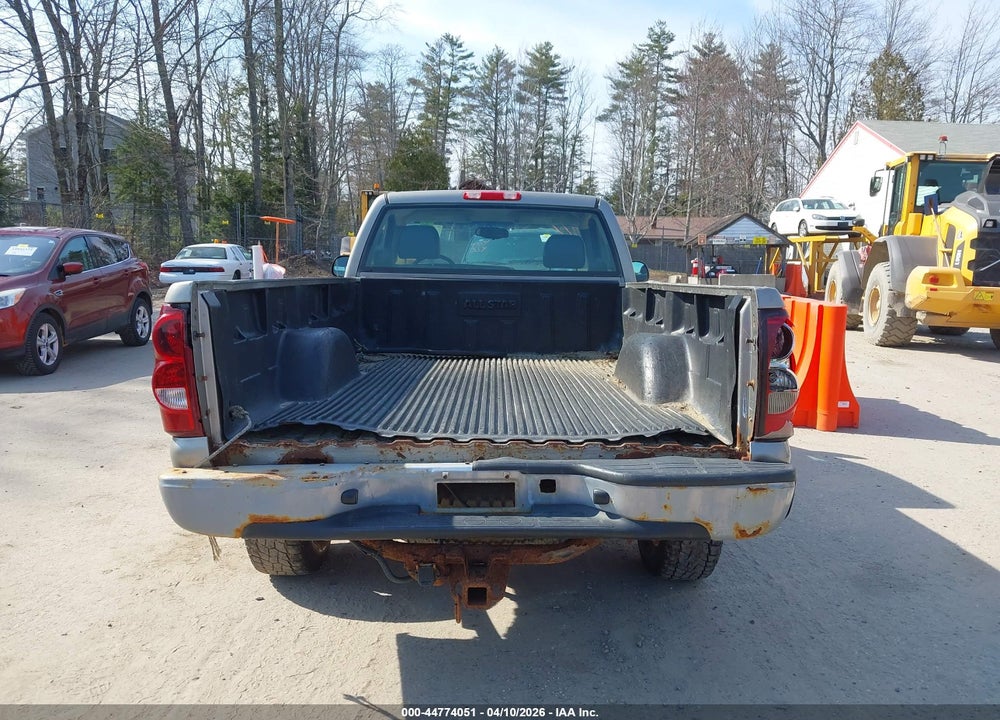 2003 CHEVROLET SILVERADO 1500 WORK TRUCK VIN: 1GCEK14V53E357824