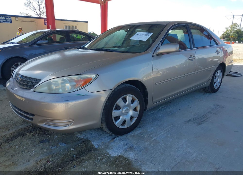 2002 TOYOTA CAMRY LE VIN: 4T1BE30K92U521822