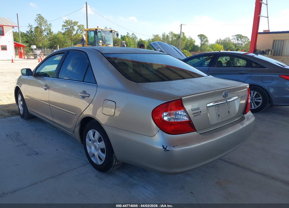 2002 TOYOTA CAMRY LE VIN: 4T1BE30K92U521822