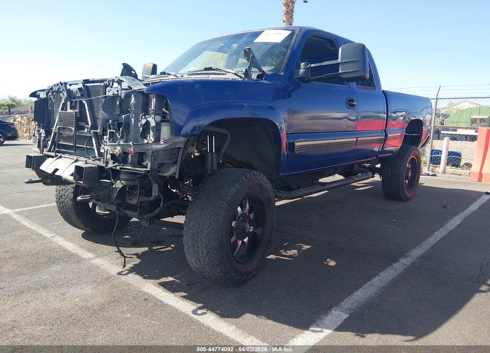 2002 CHEVROLET SILVERADO 2500HD LS VIN: 1GCHK29U12E196955
