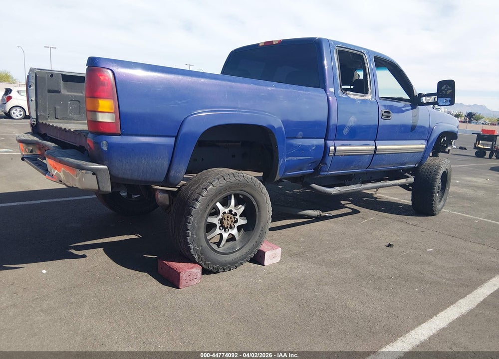 2002 CHEVROLET SILVERADO 2500HD LS VIN: 1GCHK29U12E196955