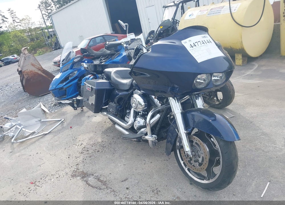 2012 HARLEY-DAVIDSON FLTRU ROAD GLIDE ULTRA VIN: 1HD1KGM13CB611271