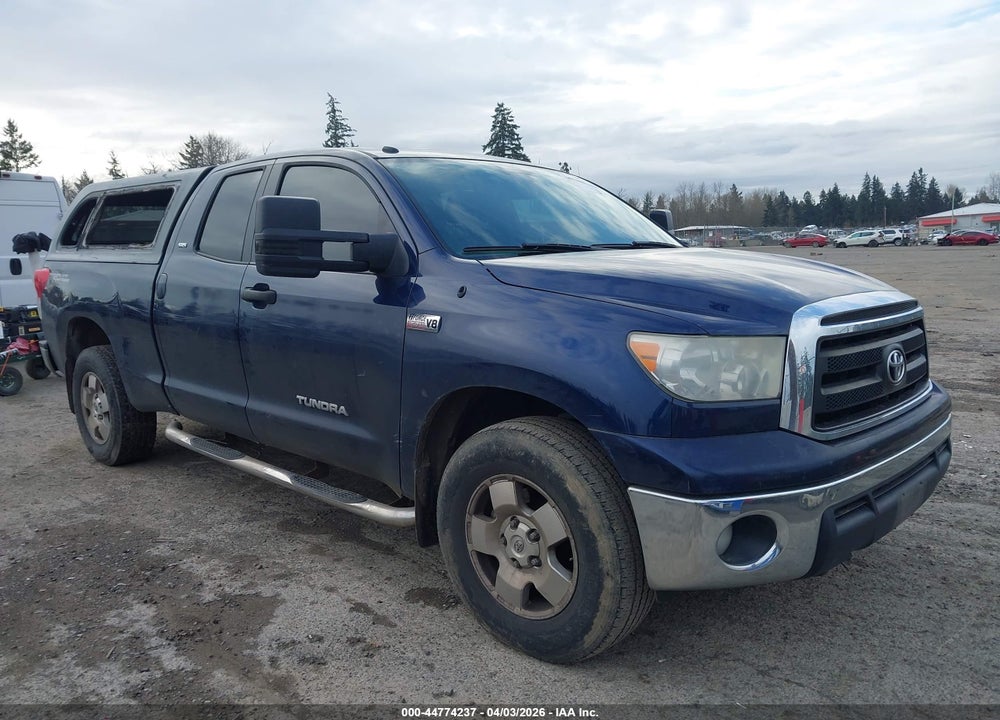 2013 TOYOTA TUNDRA GRADE 5.7L V8 VIN: 5TFUY5F10DX290986