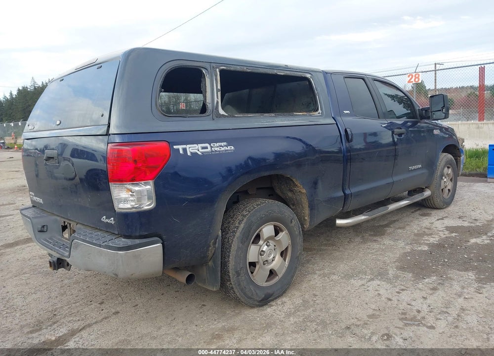 2013 TOYOTA TUNDRA GRADE 5.7L V8 VIN: 5TFUY5F10DX290986