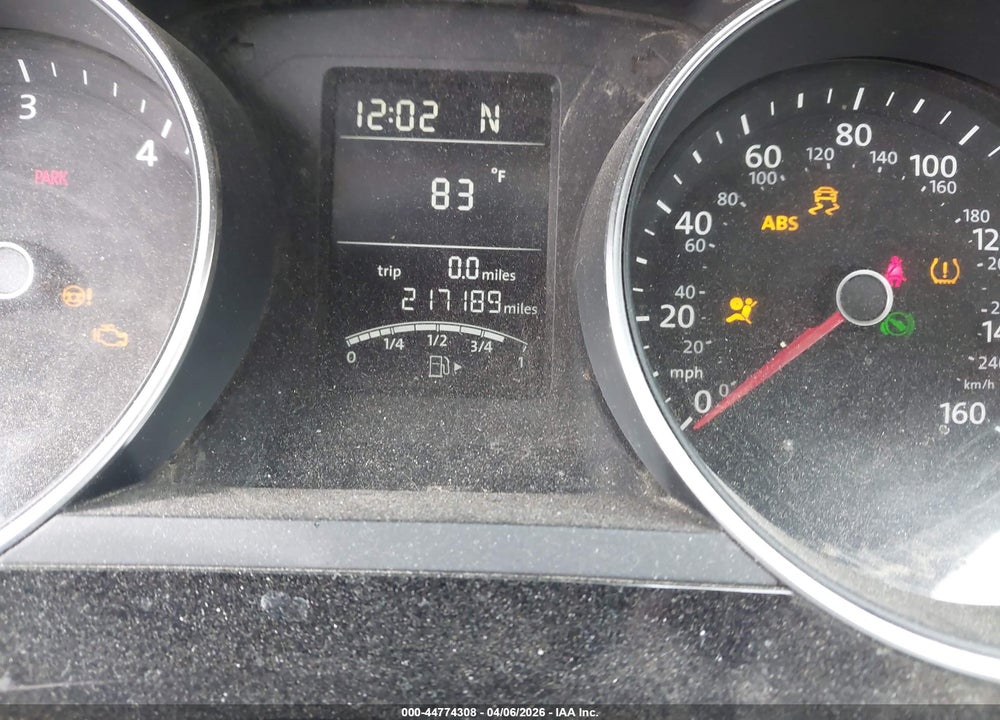 2015 VOLKSWAGEN JETTA 2.0L TDI SE VIN: 3VWLA7AJ7FM302253