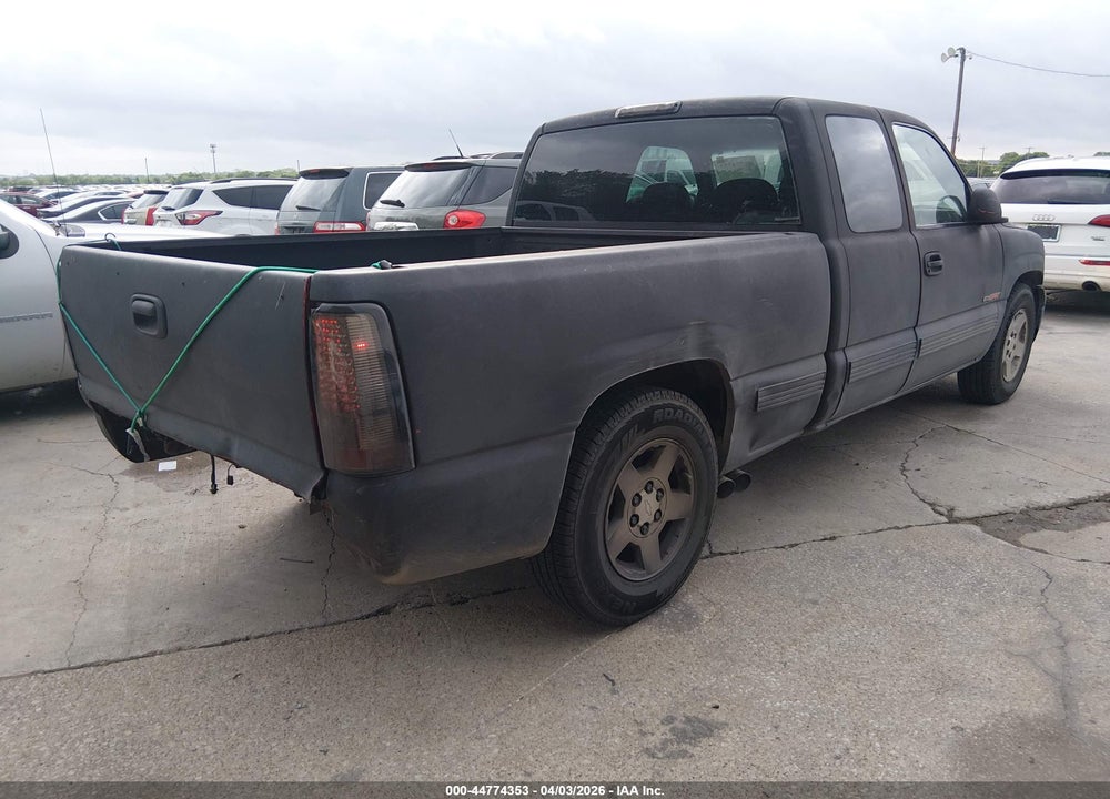 1999 CHEVROLET SILVERADO 1500 LS VIN: 2GCEC19T9X1167522