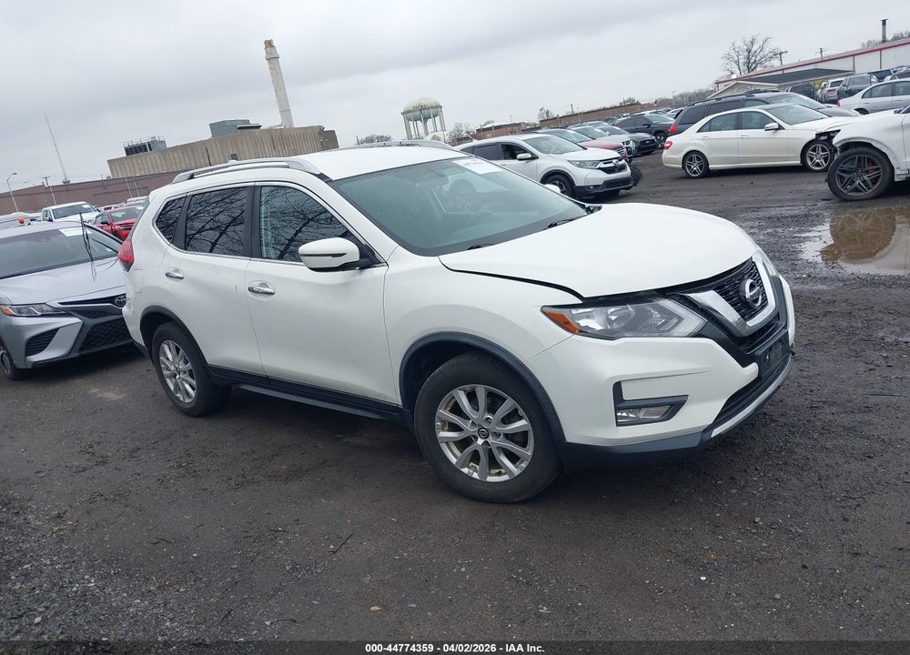 2017 NISSAN ROGUE SV VIN: JN8AT2MV0HW004625