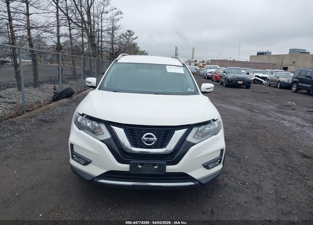 2017 NISSAN ROGUE SV VIN: JN8AT2MV0HW004625