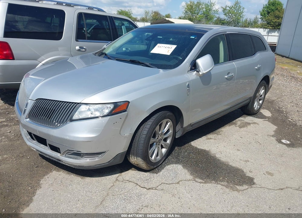2016 LINCOLN MKT VIN: 2LMHJ5FK3GBL00310