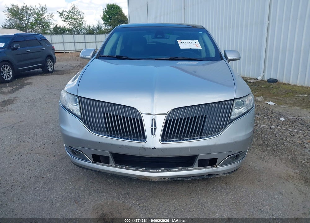 2016 LINCOLN MKT VIN: 2LMHJ5FK3GBL00310