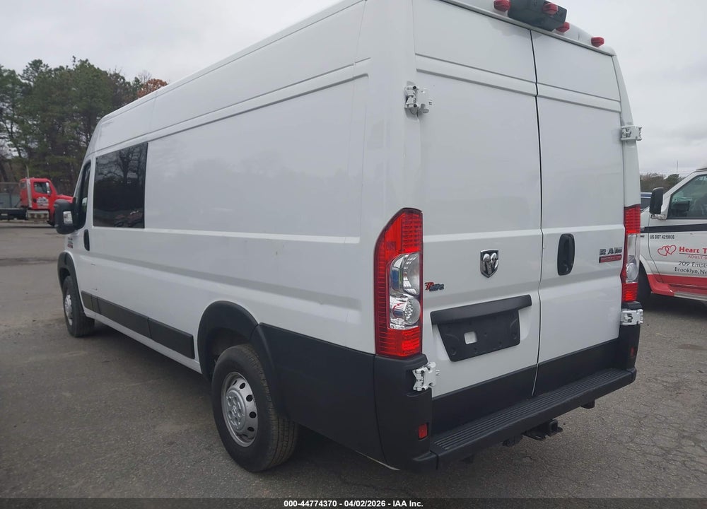 2022 RAM PROMASTER CARGO VAN VIN: 3C6MRVJG1NE124140