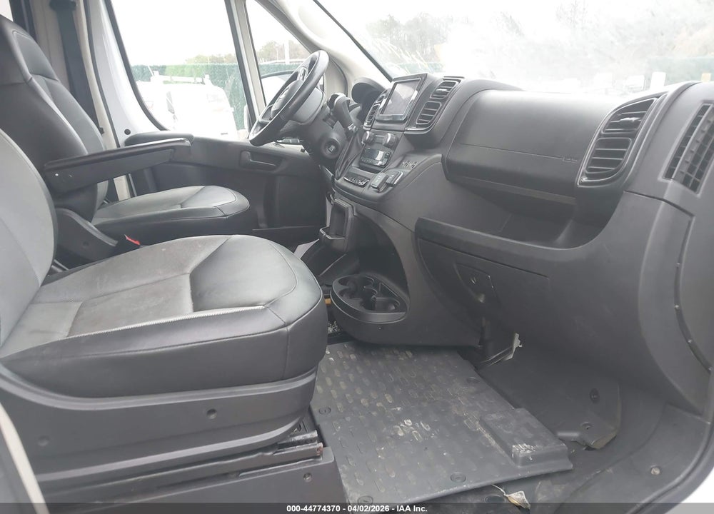2022 RAM PROMASTER CARGO VAN VIN: 3C6MRVJG1NE124140