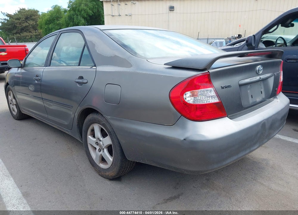 2002 TOYOTA CAMRY SE V6 VIN: JTDBF32K820023505