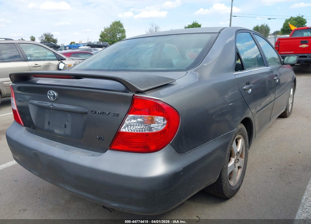 2002 TOYOTA CAMRY SE V6 VIN: JTDBF32K820023505