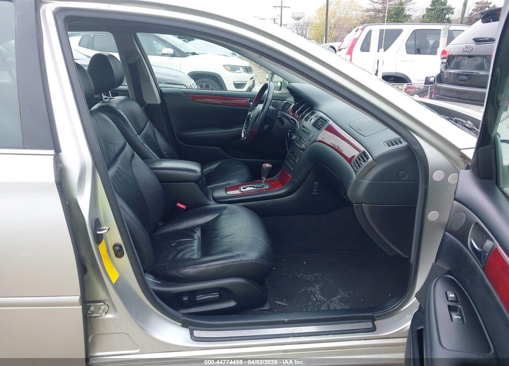 2003 LEXUS ES 300 VIN: JTHBF30G830123358