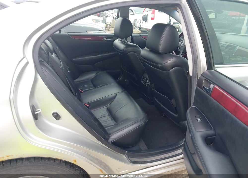 2003 LEXUS ES 300 VIN: JTHBF30G830123358