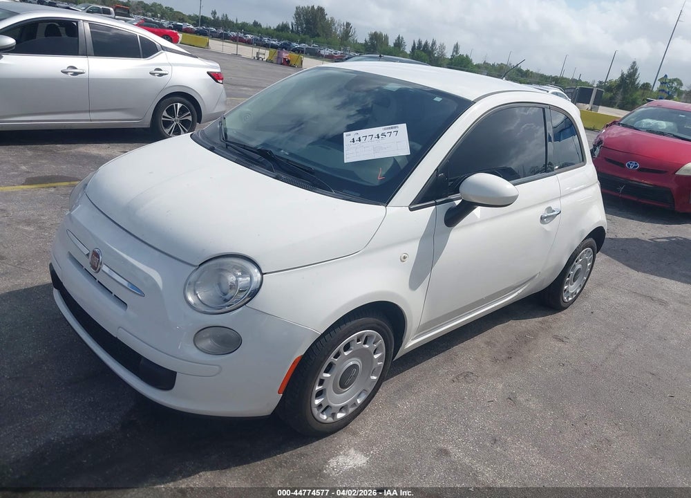 2015 FIAT 500 POP VIN: 3C3CFFAR0FT527998