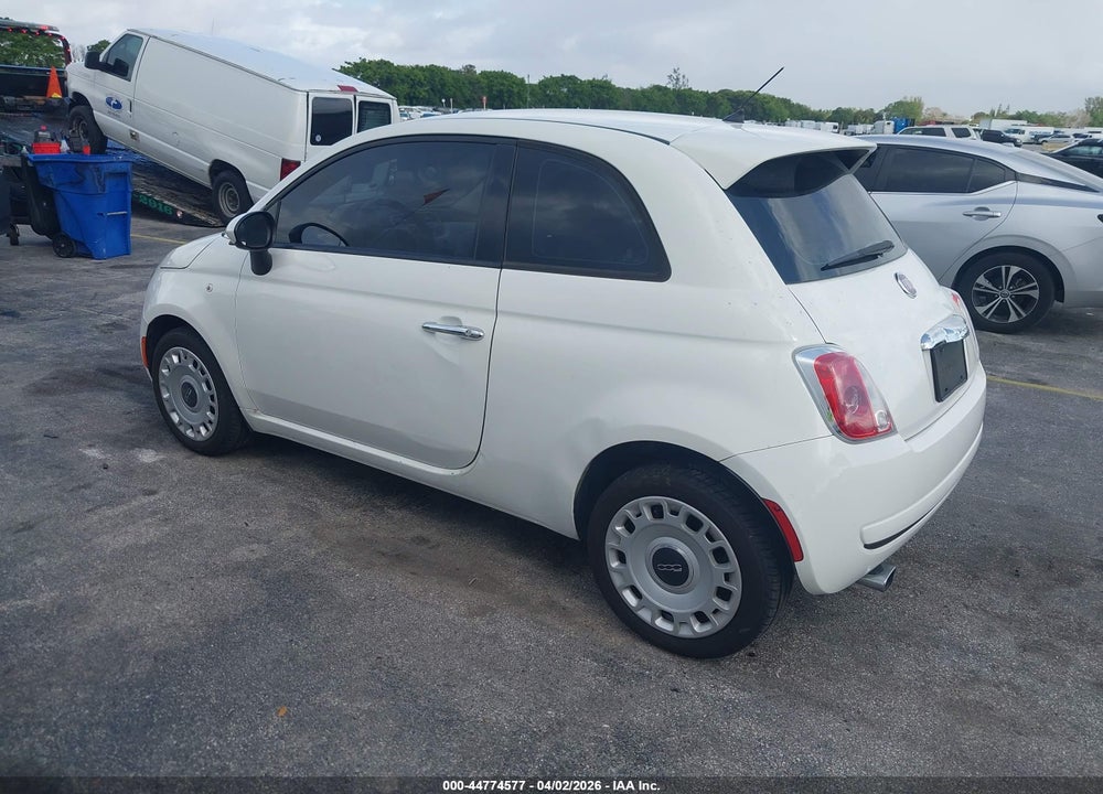 2015 FIAT 500 POP VIN: 3C3CFFAR0FT527998