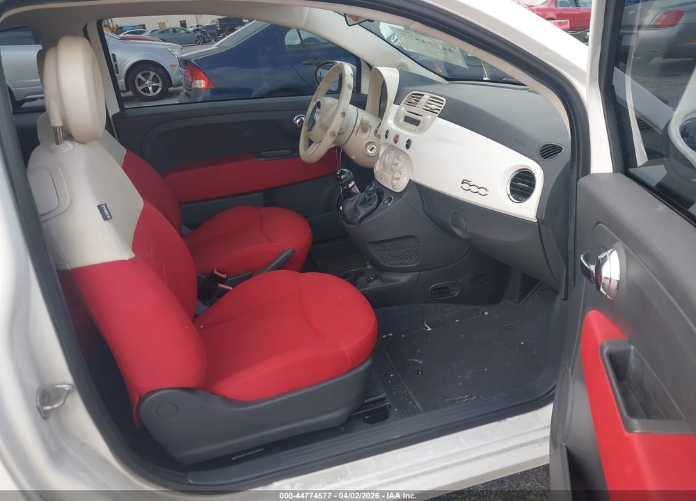 2015 FIAT 500 POP VIN: 3C3CFFAR0FT527998
