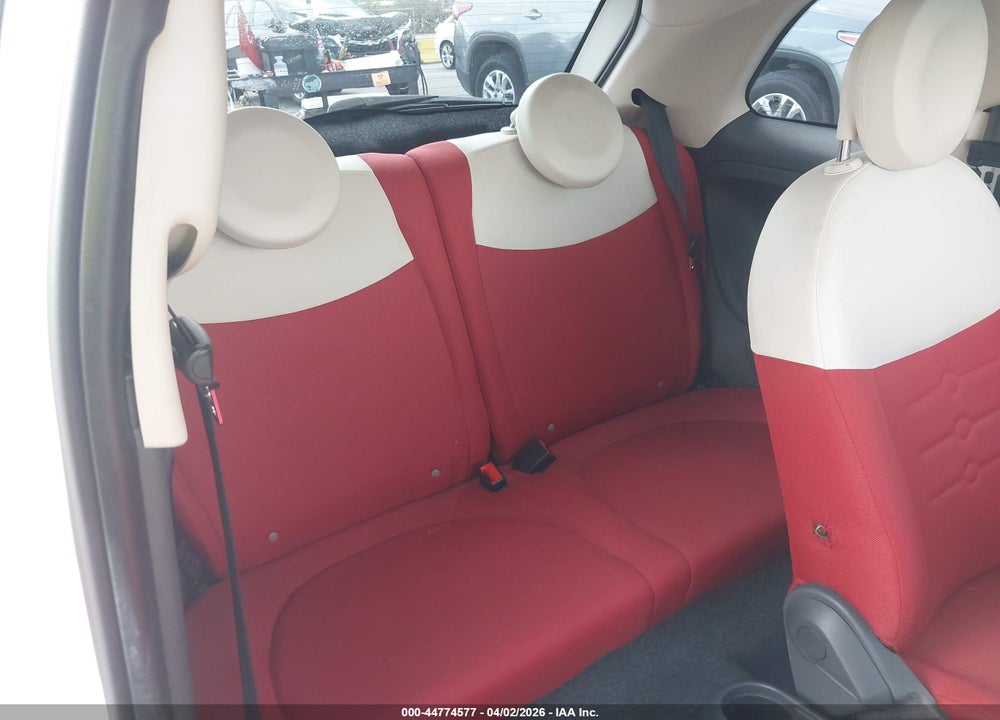 2015 FIAT 500 POP VIN: 3C3CFFAR0FT527998