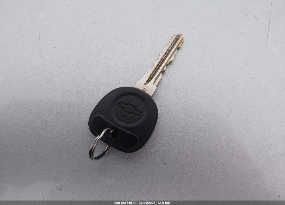 2011 CHEVROLET IMPALA LS VIN: 2G1WF5EK1B1221414
