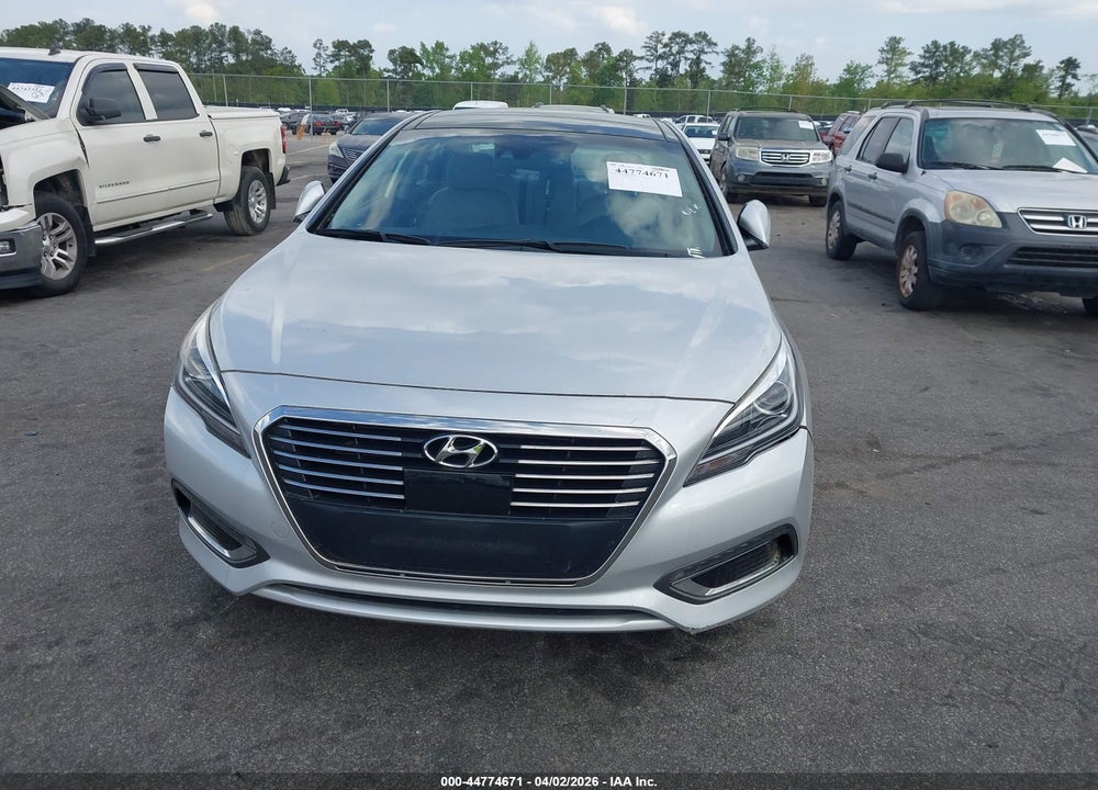 2017 HYUNDAI SONATA HYBRID LIMITED VIN: KMHE34L14HA044917