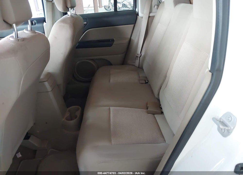 2016 JEEP PATRIOT SPORT VIN: 1C4NJPBB6GD601393