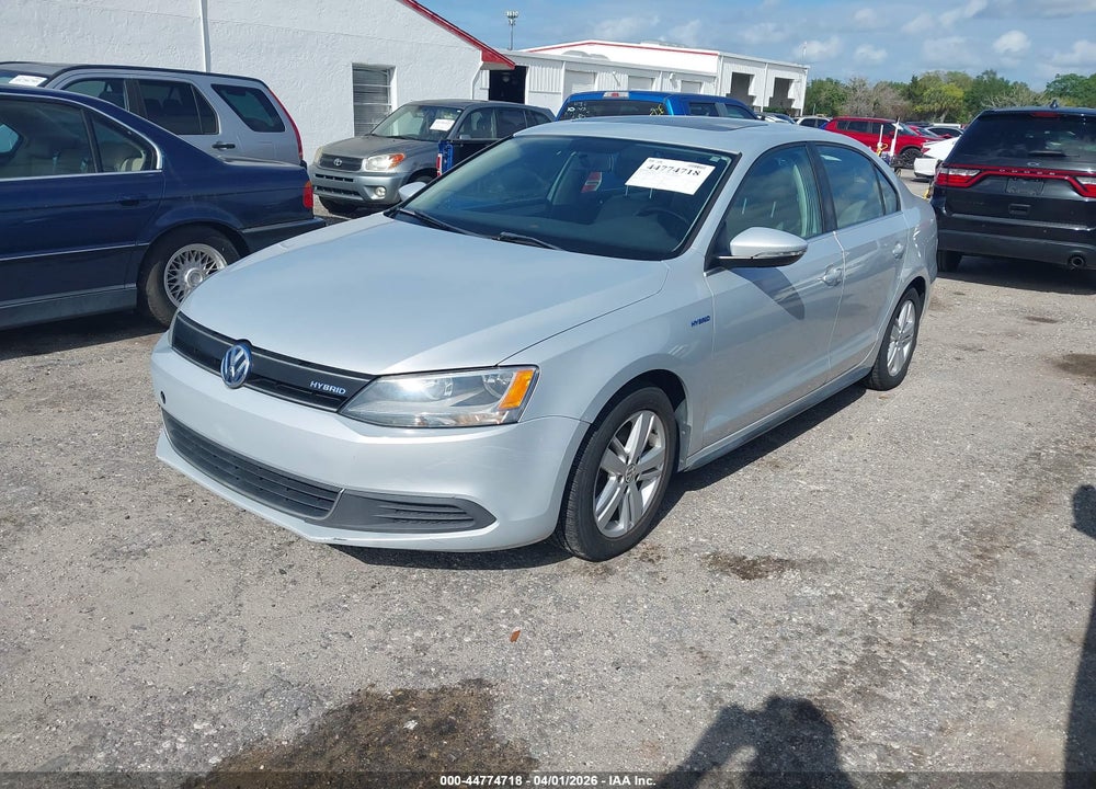 2013 VOLKSWAGEN JETTA HYBRID SEL VIN: 3VW637AJ4DM231176