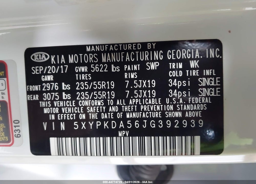 2018 KIA SORENTO 3.3L SXL VIN: 5XYPKDA56JG392939