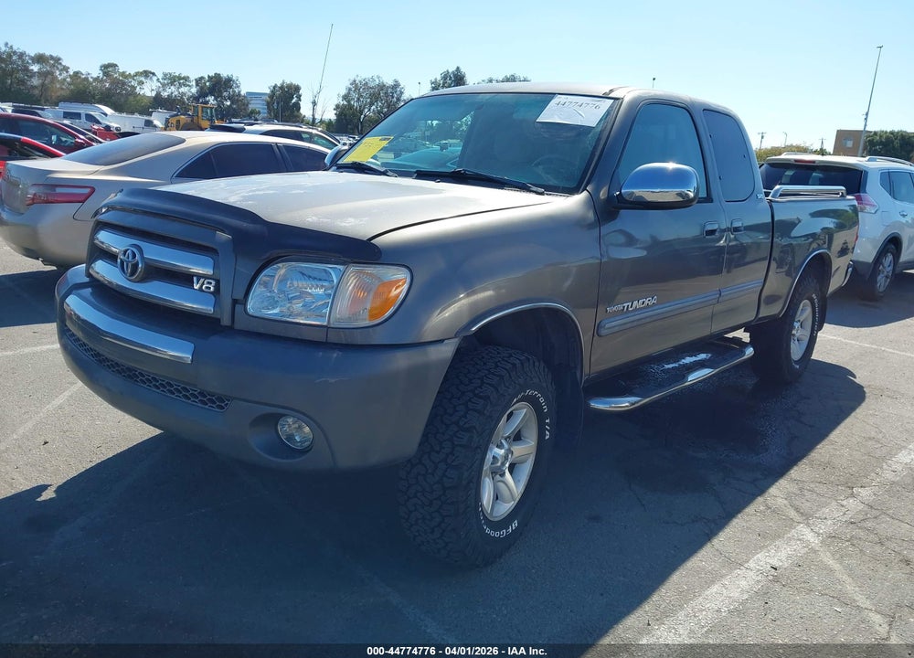 2005 TOYOTA TUNDRA SR5 V8 VIN: 5TBRT34115S458226