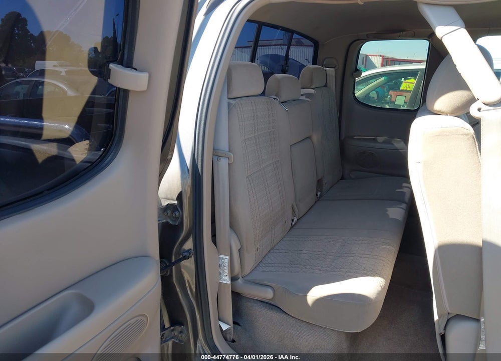 2005 TOYOTA TUNDRA SR5 V8 VIN: 5TBRT34115S458226