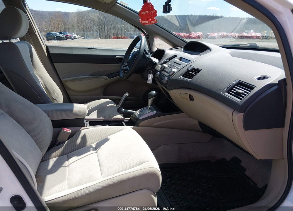 2009 HONDA CIVIC LX VIN: 2HGFA16599H351757